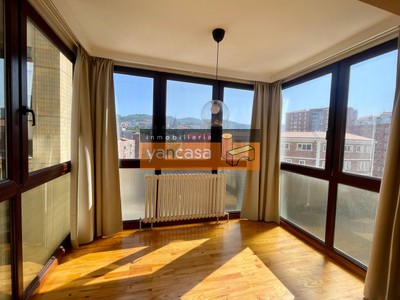 Piso en venta en Bilbao, Solokoetxe, con 3 dormitorios y 2 baños