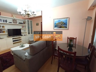 Piso en venta en Bilbao, Bolueta, con 2 dormitorios, baño y terraza