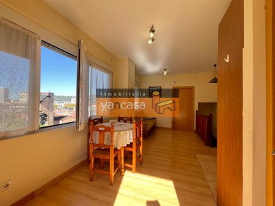 Piso en venta en Bilbao, Solokoetxe, con 2 dormitorios, baño, aseo y trastero