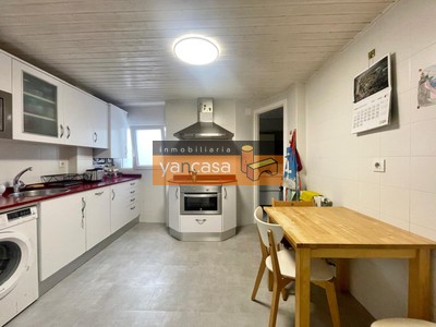 Piso en venta en Bilbao, Uribarri, con 2 dormitorios y baño