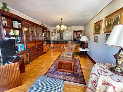SALÓN COMEDOR
