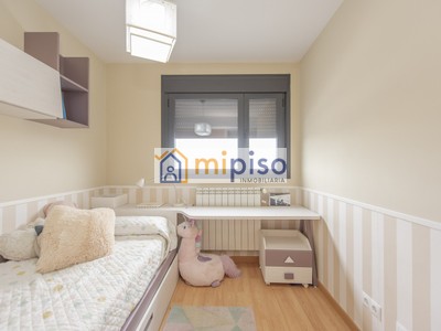 Dormitorio individual 1