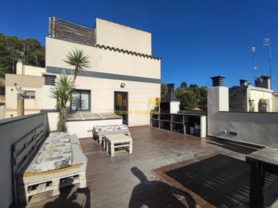 Casa en venta en Tortosa, Centro, con 4 dormitorios, 2 baños, aseo y 2 balcones