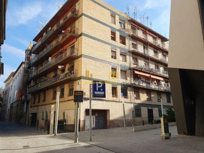 Casa en venta en Tortosa, Centro, con 3 dormitorios y baño