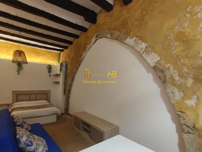 Estudio en alquiler en Tortosa, Centro, con 1 dormitorio y baño