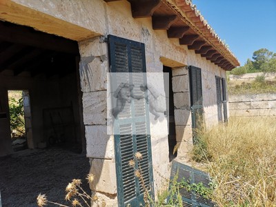 Finca rústica en venta en Portol, con 2 dormitorios, 2 baños, 2 plazas de garaje, trastero, 2 terrazas y terreno