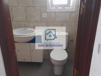 Piso en venta en Cádiz, Centro, con 2 dormitorios y baño