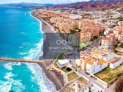 Piso en venta en Torrox, con 1 dormitorio y baño