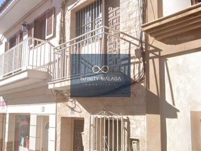 Casa en venta en Nerja, con 2 dormitorios, 2 baños y terraza