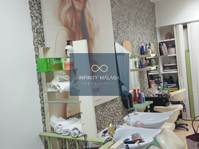 Local en venta en Malaga, con aseo