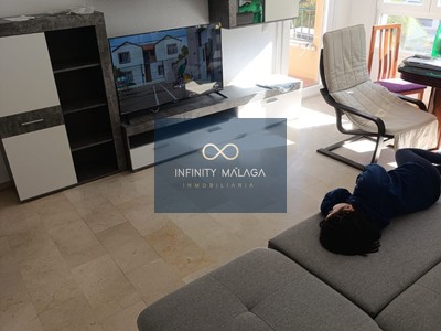 Piso en alquiler en Malaga, con 3 dormitorios, 2 baños y plaza de garaje