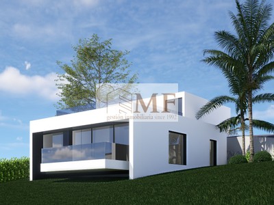 Chalet en venta en Bueu, Beluso, con 4 dormitorios y 3 baños