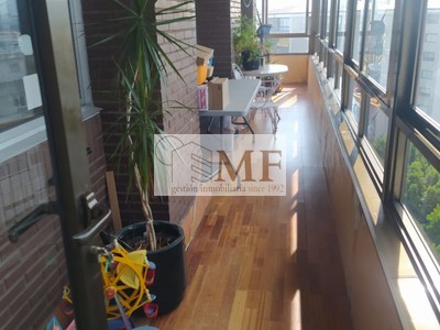 Piso en venta en Vigo, Coia, con 5 dormitorios, 2 baños, trastero y balcón