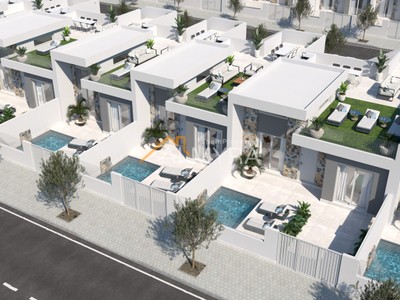 Villa en venta en Dolores, con 3 dormitorios, 2 baños y terreno