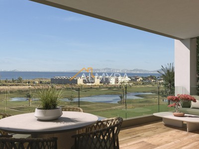 Apartamento de obra nueva en venta en Los Alcázares, con 3 dormitorios, 2 baños, plaza de garaje, balcón, terraza y terreno