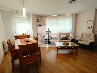 Piso en venta en Ponferrada, Barrio De Los Judios, con 3 dormitorios, 2 baños y trastero