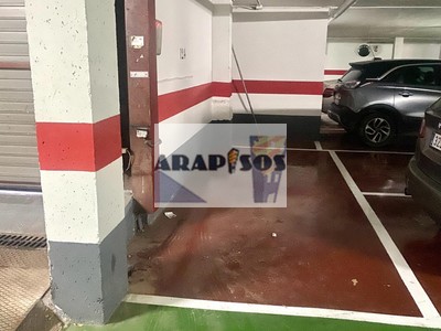 Garaje en alquiler en Zaragoza, Romareda