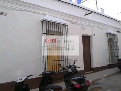 Edificio mixto en venta en San Fernando