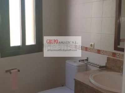 Edificio mixto en venta en Bedmar Y Garciez