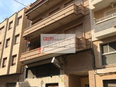 Edificio mixto en venta en Alicante