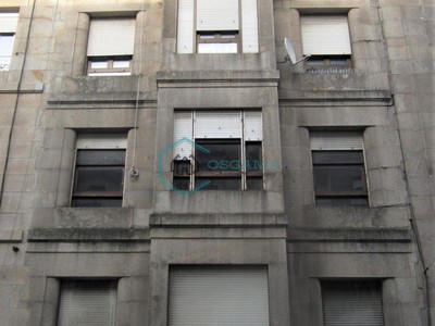 Edificio mixto en venta en Vigo (radio Zona Plaza De España)