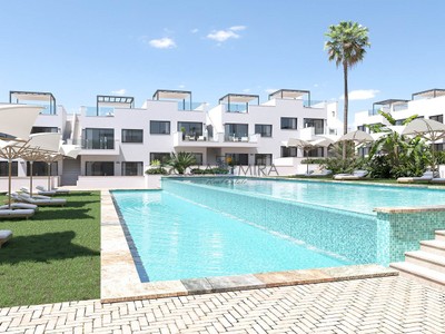 Bungalows en Venta en Los Balcones, Torrevieja - Vistas Exclusivas a las Salinas, Costa Blanca