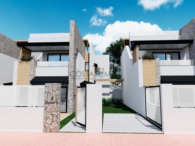 Villas Premium en Venta en San Pedro: Exclusividad y Confort a Poca Distancia del Mar, Costa Cálida