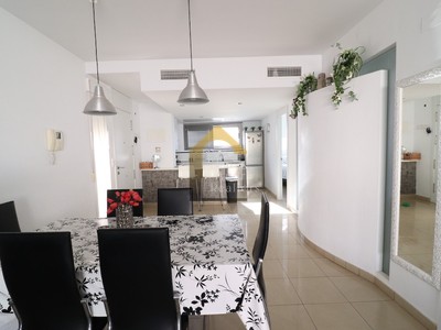 Ático en venta en Orihuela Costa, Playa Flamenca, con 2 dormitorios y baño