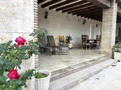 Chalet en venta en Raiguero De Bonanza, con 4 dormitorios, 3 baños, aseo, trastero y terreno