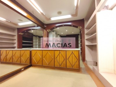 Local comercial en alquiler en Gernika-lumo, con baño