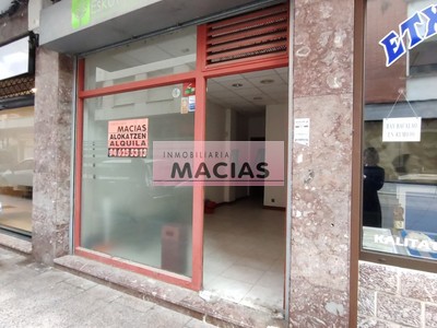 Local comercial en alquiler en Gernika-lumo, Centro, con baño
