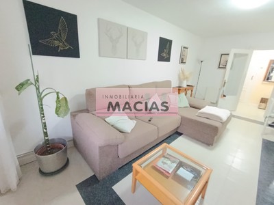 Piso en venta en Gernika-lumo, Lorategieta, con 4 dormitorios, 2 baños y 2 balcones