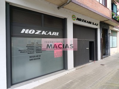 Local comercial en venta en Gernika-lumo, Juan Calzada, con baño
