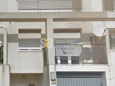 Duplex en venta en La Aldea, con 4 dormitorios, 2 baños, 2 plazas de garaje, trastero, balcón y terraza