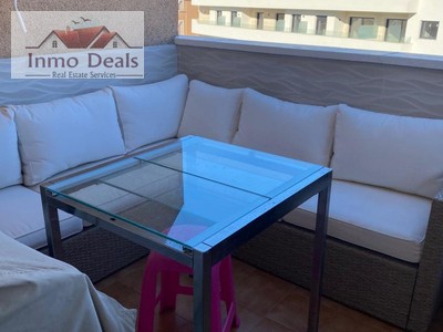 Ático en venta en Torrevieja, Playa Del Cura, con 3 dormitorios, 2 baños, balcón y terraza