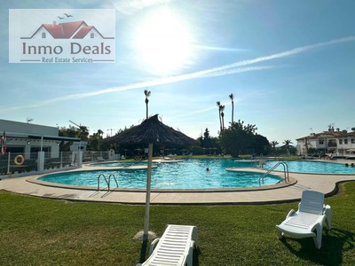 Bungalow en venta en Torrevieja, Los Altos-los Balcones, con 1 dormitorio y baño