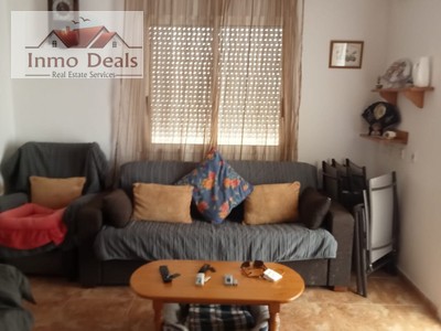 Apartamento en venta en Torrevieja, Puerto Deportivo, con 2 dormitorios, baño y balcón