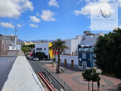 Piso en venta en El Tablero, con 3 dormitorios, baño, aseo y terraza