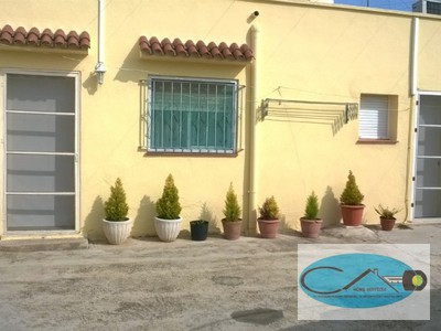 Casa en venta en Poblenou Del Delta, Centre, con 6 dormitorios, 3 aseos, plaza de garaje, trastero y terreno