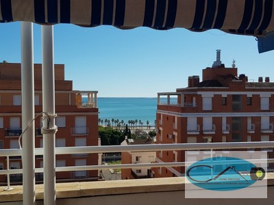 Apartamento en alquiler vacacional en Sant Carles De La Rapita, con 1 dormitorio, baño y terraza