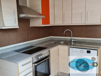 Apartamento en alquiler en Amposta, con 1 dormitorio, baño y terraza