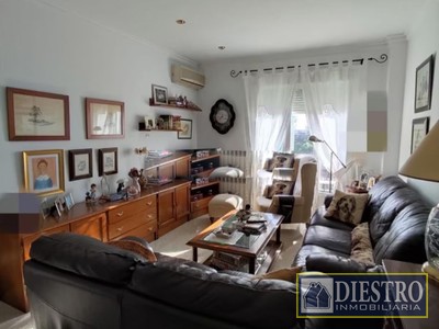 Piso en venta en Don Benito, Avd. Constitucion, con 4 dormitorios, 2 baños, trastero y 2 balcones