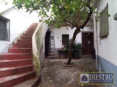Casa en venta en Don Benito, Centro, con 5 dormitorios y 2 baños