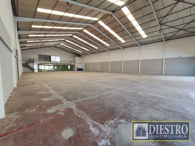 Nave en venta en Don Benito, Av. Vegas Altas, con 2 baños