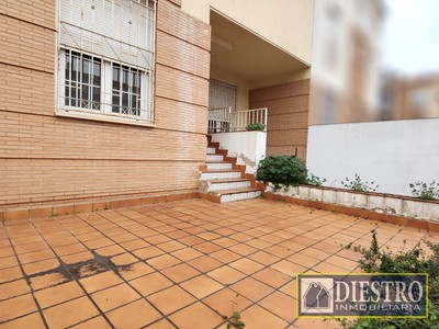 Unifamiliar en venta en Don Benito, Los Barros, con 5 dormitorios, 2 baños y aseo