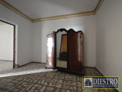 Casa en venta en Don Benito, Barrial, con 5 dormitorios y baño