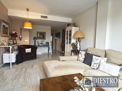 Ático en venta en Don Benito, Las Albercas, con 3 dormitorios, 2 baños, plaza de garaje, trastero y 2 terrazas