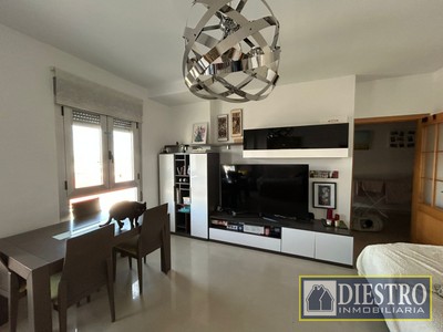 Piso en venta en Don Benito, Canalejas, con 3 dormitorios, 2 baños y plaza de garaje