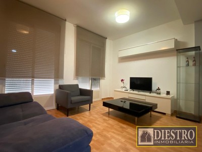 Apartamento en alquiler en Don Benito, Avd. De Cordoba, con 2 dormitorios, baño, plaza de garaje y trastero