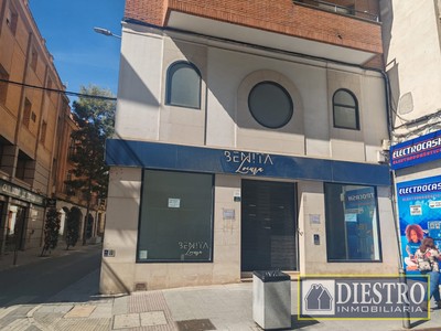 Local en alquiler en Don Benito, Avd. Constitucion